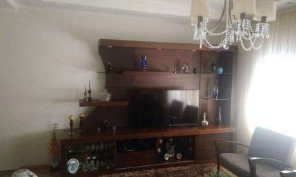 Casa com 3 quartos à venda na Rua Safira, 28, Centro, Diadema