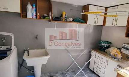 Casa Sobrado em Centro  Rua sem saída do lado da padaria Nobrega do lado  do Shopping praça da moça com 2 dorm 1 suite 3 banh 2 vagas  700.0000