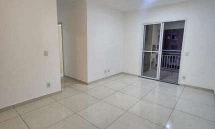 Apartamento para Venda em Barueri, Jardim Tupanci, 3 dormitórios, 1 suíte, 2 banheiros, 1 vaga