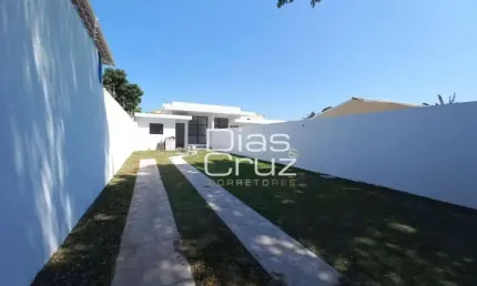 Casa com 3 quartos à venda, 90 m² por R$ 629.000 - Jardim Mariléa - Rio das Ostras/RJ
