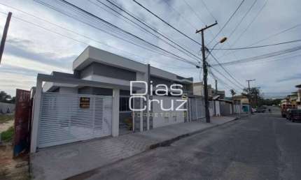 Casa com 3 quartos à venda, 75 m² por R$ 450.000 - Chácara Mariléa - Rio das Ostras/RJ