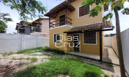 Casa com 3 quartos à venda, 94 m² por R$ 365.000 - Praia Mar - Rio das Ostras/RJ