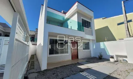 Casa com 3 quartos à venda em Ouro Verde em Rio das Ostras!