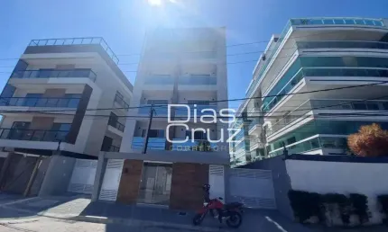 Luxo à beira-mar: apartamento com terraço gourmet panorâmico a 150m da orla de costazul