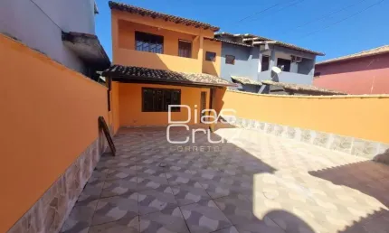 Casa com 3 quartos para alugar - Terra Firme - Rio das Ostras/RJ