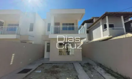 Casa com 3 quartos à venda na Rua do Cristal, 154, Ouro Verde, Rio das Ostras