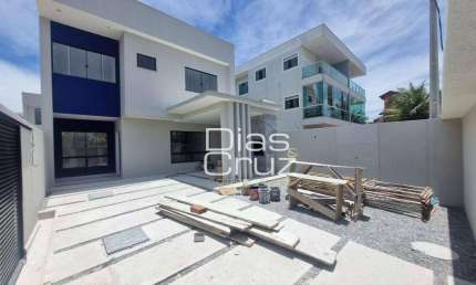 Casa com 3 dormitórios à venda, 140 m² por R$ 820.000,00 - Costazul - Rio das Ostras/RJ