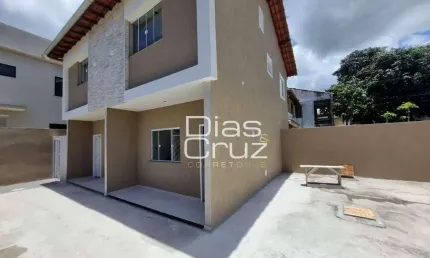 Duplex em condomínio no Ouro Verde com 2 quartos, Rio das Ostras
