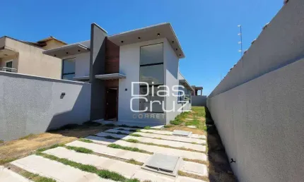 Casa com 3 quartos a 50 metros da praia, Verdes Mares - Rio das Ostras/RJ