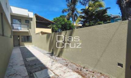 Duplex independente no Costazul/Recreio em  Rio das Ostras, 2 suítes