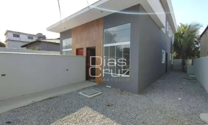 Duplex no verdes mares a 50m da rodovia, com 3 quartos, rio das ostras