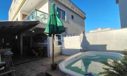 Apartamento térreo com piscina no Enseada das Gaivotas, 2 quartos sendo 1 suíte!