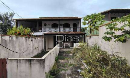 Casa no Costazul em Rio das Ostras com 2 quartos, muito bem localizada!