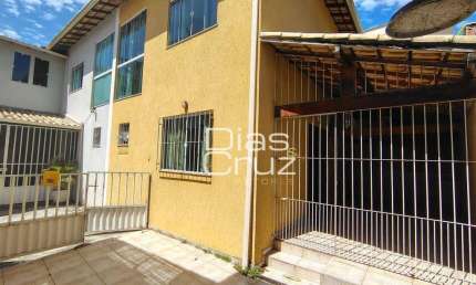 Casa com 2 quartos à venda na Rua Educador Paulo Freire, 107, Centro, Rio das Ostras