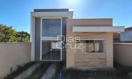 Oportunidade em rio das ostras, casa linear independente com 2 quartos!