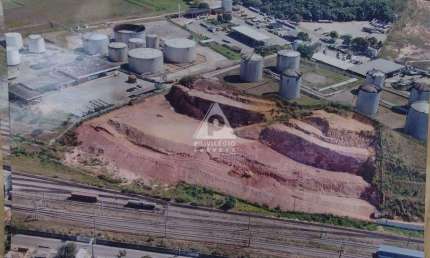 Terreno à venda na Estrada do Pilar, --, Vila Actura, Duque de Caxias