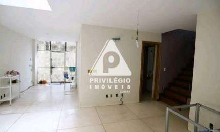 Casa Duplex 6 quartos 1 suíte 2 vagas 400 mts Maracana e Tijuca Oportunidade!