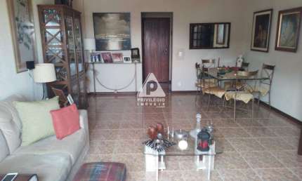 Apartamento sala ampla 3 quartos 1 suíte com hidro 1 vaga coberta andar alto arejado Praca Xavier Brito metro Tijuca