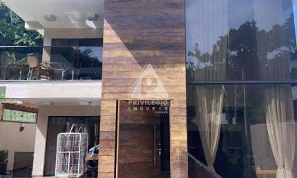Casa Condomínio Duplex 2 salas 3 Quartos 3 suites 1 com hidro 8 vagas Recreio dos Bandeirantes