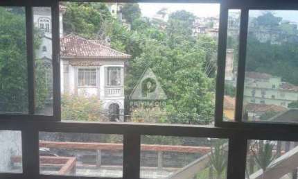 Casa de rua à venda, 5 quartos, 2 suítes, Tijuca - RIO DE JANEIRO/RJ
