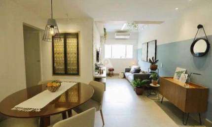 Apartamento de 2 quartos sendo 1 suíte com cozinha americana com ilha com 2 vagas no Grajaú, reformado