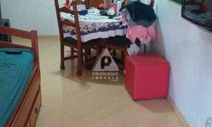 Apartamento , 2 qts, varanda , 1 vaga , RIO Comprido