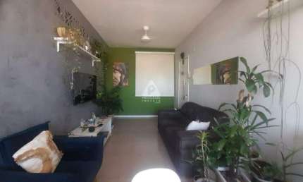 Apartamento no centro para vender na rua do santana próximo a presidente vargas andar alto vista livre.