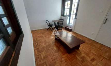 Apartamento de 1 quarto reformado próximo ao Metrô de Botafogo