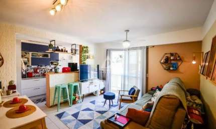 Apartamento 2 quartos,com varanda e infraestrutura,no coraçao da Tijuca