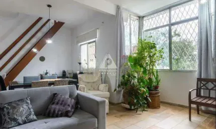 Apartamento Duplex - Alto da Boa Vista - Tijuca , 4 Quartos, sendo 1 suíte, piscina, 2 vagas de garagem.