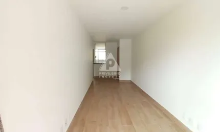 Apartamento à venda em botafogo, 2 quartos com suíte, varanda e 1 vaga