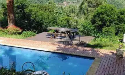 Casa à venda, 4 quartos, 3 suítes, araras - petrópolis/rj