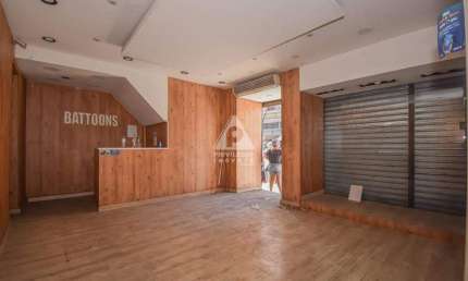 Loja com 96 M² no Centro disponível para venda na Privilégio Imóveis.