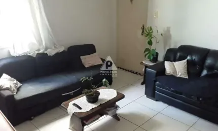Apartamento de 3 quartos, claro, arejado, vista livre, sala, banheiro social, cozinha, área de serviço e dce, na rua uruguai ao lado do metrô.