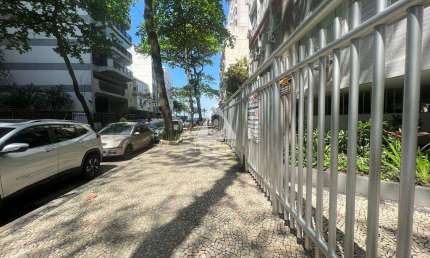 Apartamento 3 quartos, Triplex na quadra da praia do Leblon