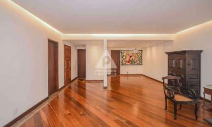 Apartamento, 3 quartos, suítes, varanda, 235 mts, 2 vagas de garagem, em ipanema.