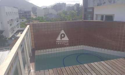 Cobertura 2 quartos - 01 suíte - 01 vaga - Piscina - Recreio dos Bandeirantes