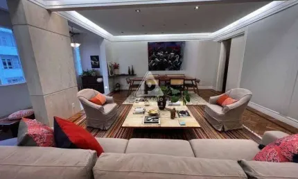 4 quartos convertido para 3 e pronto para morar na quadra da praia de copacabana