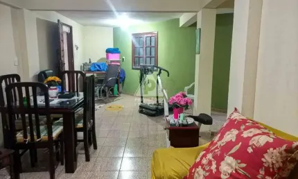 Condomínio fechado com cancelas, sala,3 quartos , 3 vaga de garagem