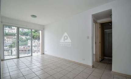 Apartamento no Centro de 1 quarto com infraestrutura e vaga disponível para venda na Privilégio Imóveis