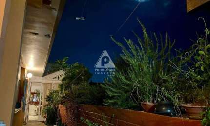 Apartamento à venda, 4 quartos, 1 suíte, 2 vagas, Copacabana - RIO DE JANEIRO/RJ