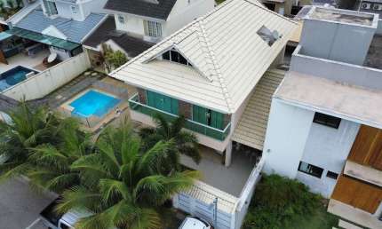 Casa em condomínio, 4 suítes, 2 vagas - Recreio dos Bandeirantes, Rio de Janeiro/RJ