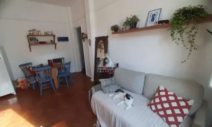 2 quartos com dep revertida, varanda, 1 vg esc, direito a laje e uma suíte no térreo