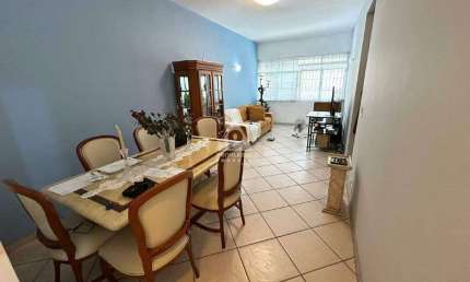 Apartamento a venda com 2 quartos com dependência completa.