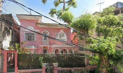 Casa à venda em Santa Teresa, próximo aos Arcos da Lapa