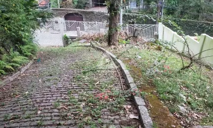 Terreno à venda na Ladeira do Ascurra, --, Cosme Velho, Rio de Janeiro