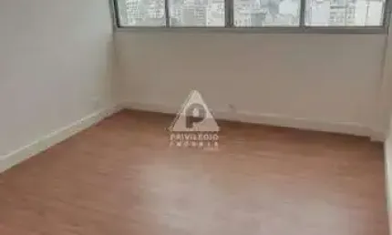 Vendo cobertura rua barão de pirassinunga - 3 quartos - área com churrasqueira e 250 m² e duas vagas de garagem