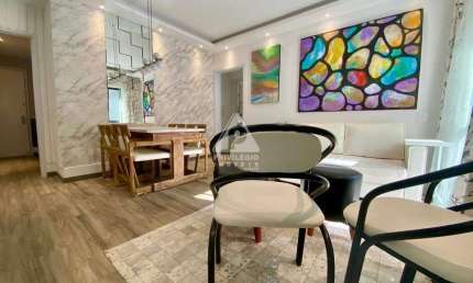 Lindo Flat em localização privilegiada em Copacabana