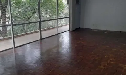 Vendo excelente apartamento. 126 m². 3 quartos (1 suite), varandão, dependência completa, 2 vagas, 1 por andar a 5 min do metrô são francisco xavier.