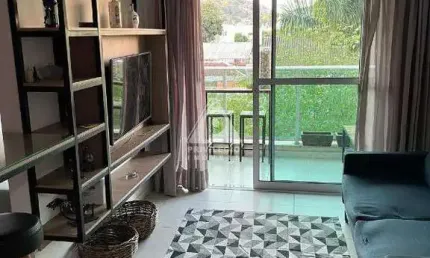 Apartamendo 2 quartos mobilhado com suíte e reformado próximo ao metrô